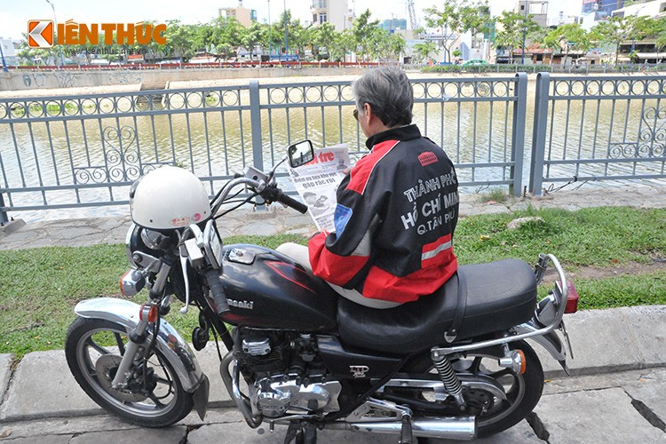 Ngac nhien biker Viet U74 hon nua doi “nai” moto PKL-Hinh-8